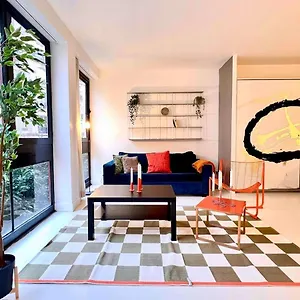 https://spacious-apt-luxembourg-6-people.fr-paris.fr